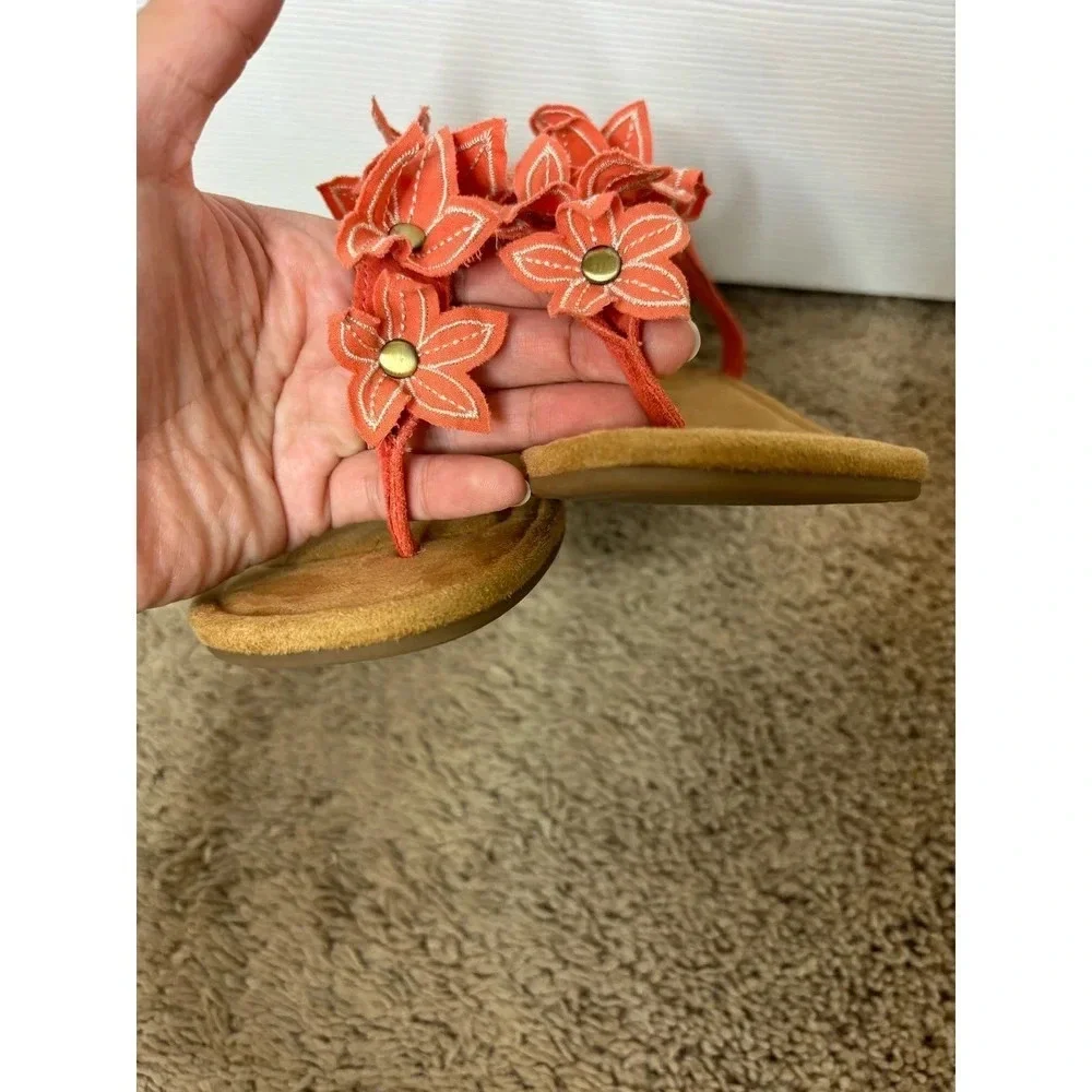 Koolaburra Arely Floral Sandals Low Wedge Ember Glow Coral Size 7 Women's